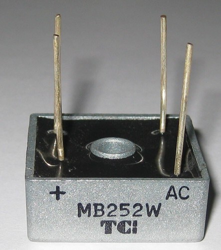 Amp 200 volt bridge - amp,